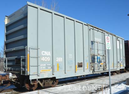 Car/wagon CNA409261 left side / coté gauche